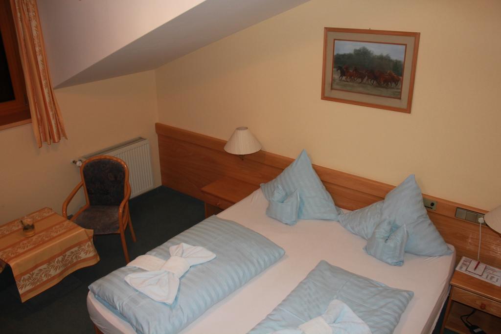 Landgasthaus & Kurfer Hof 3* Бад-Эндорф